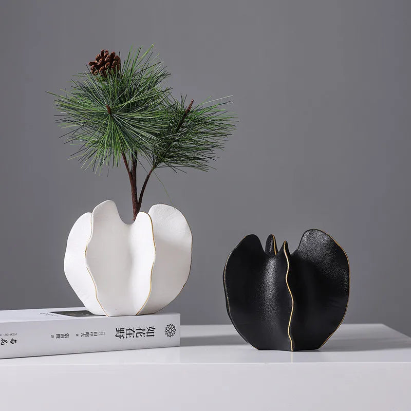 Ceramic Vase, Irregular Carambola Flower Arrangement, Coral Wave Pattern Petal Shaped Vase, Handicrafts, Decorative Ornaments